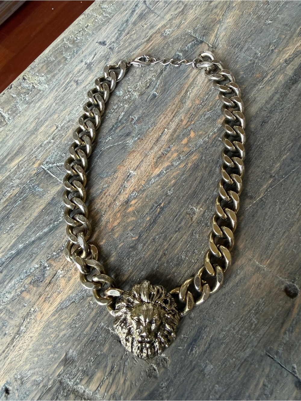 Vintage Lion Head Statement Necklace Chunky Gold Tone Curb Chain - Picture 5 of 7